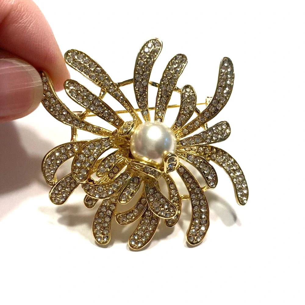 Runway Statement Gold Splash Brooch White Rhinestones & Faux Pearl Bead Mod Art